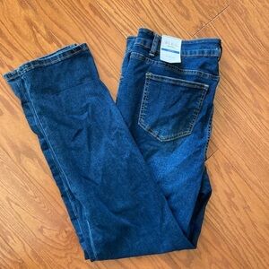 Bleu size 10 blue denim capri with stretch New With Tags